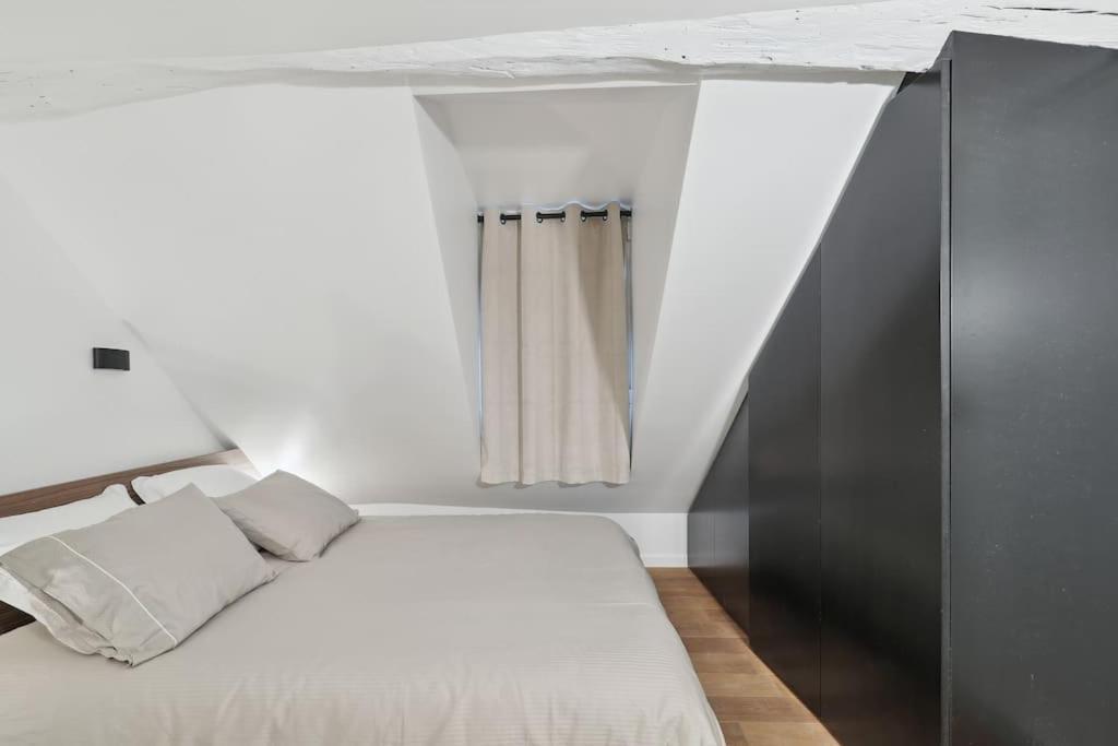 Apartament Duplex Parisien Pres Du Louvre Zewnętrze zdjęcie