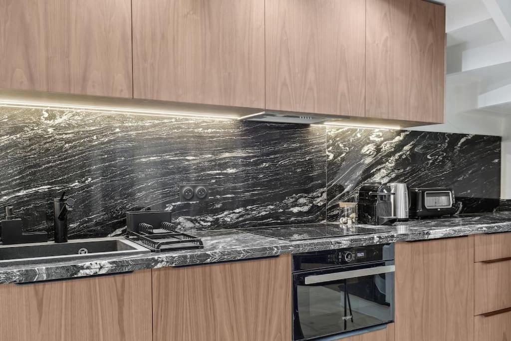 Apartament Duplex Parisien Pres Du Louvre Zewnętrze zdjęcie
